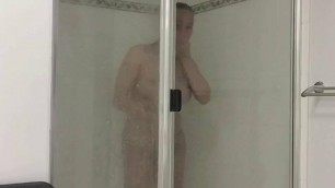 trans anairb play her cock in the shower