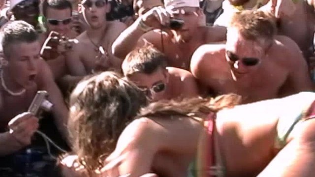 Wild Licking Sucking Tasting College Party Girls on Spring Break Cellphone Video