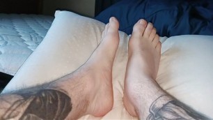 Give me your hard cock & fuck my feet or suck on my toes